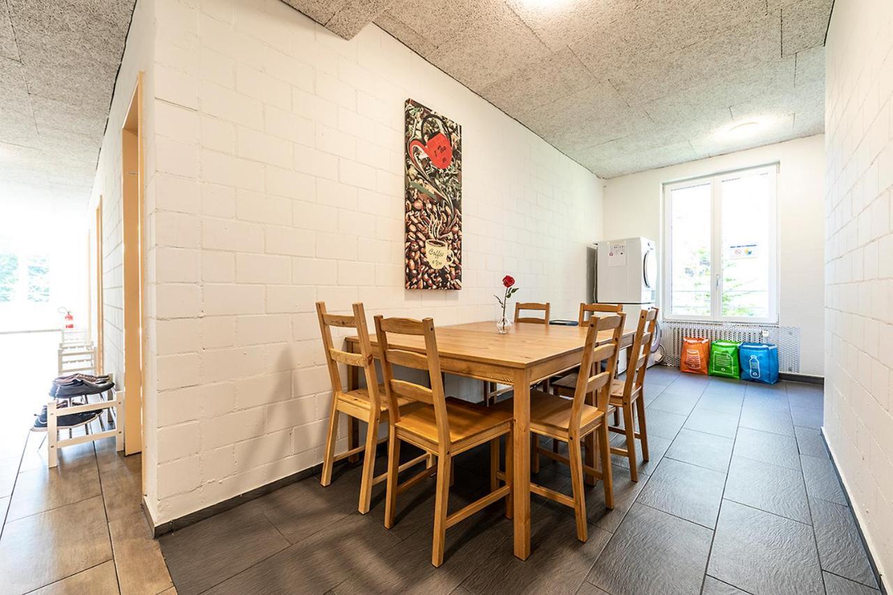 Simple Rooms - Yellow Inn St. Gallen Exterior photo